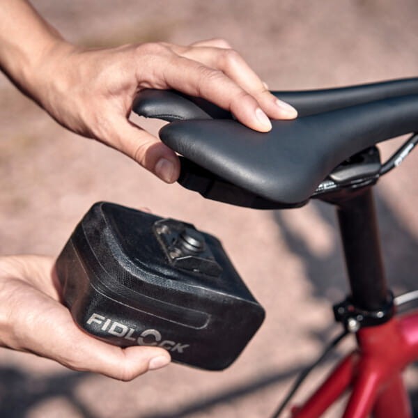 TORBA PODSIODŁOWA FIDLOCK PUSH 600 + BAZA BLACK