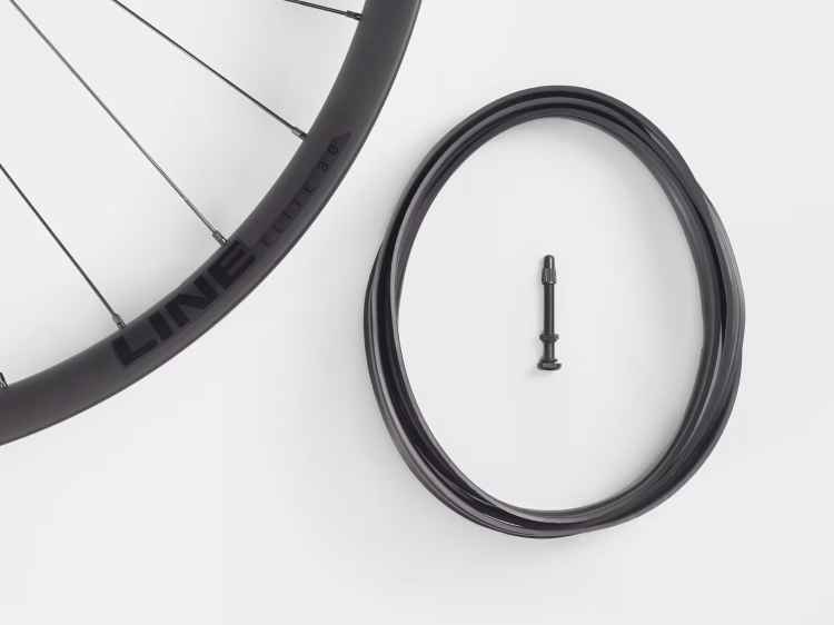 KOŁO T BONTRAGER LINE ELITE 30 148mm 27.5 DISC BLK